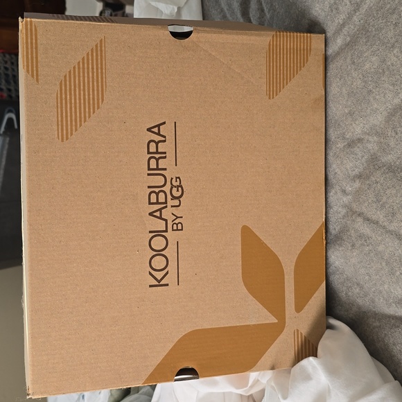 Koolaburra size 6 boot - Picture 8 of 9